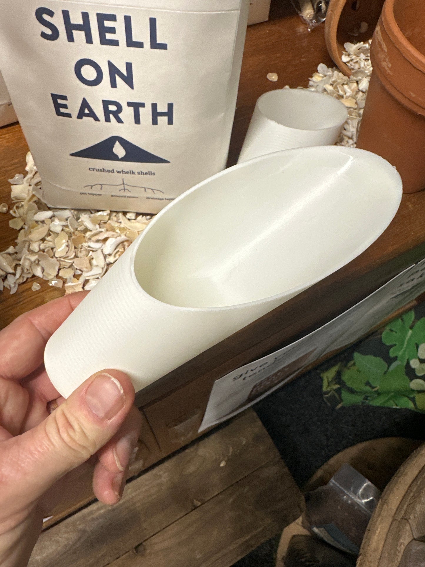 Potting Scoop