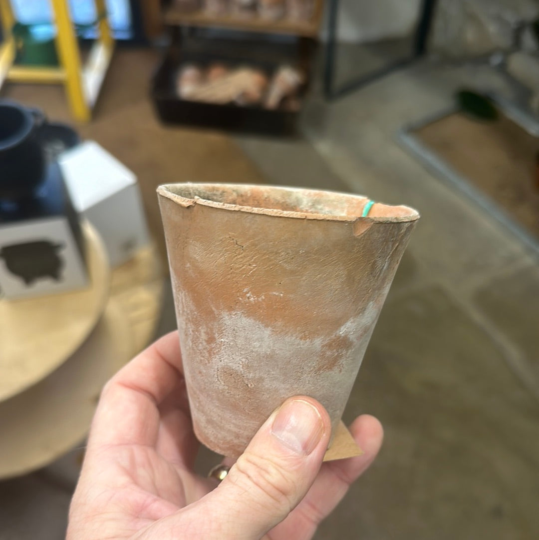 ‘No Rim’ Terracotta Pots